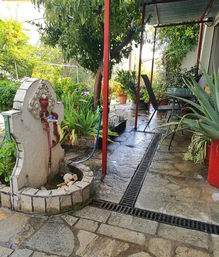 Katy's House Center 公寓 Néos Marmarás
